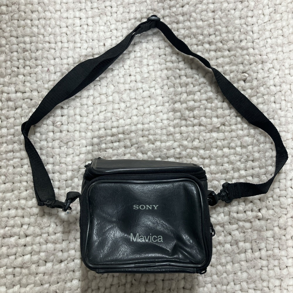 Sony Digital Mavica Black Soft Leather Zipper Camera Bag Case w/ Strap - Clean